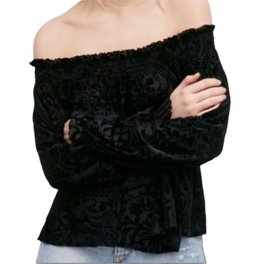 Free People A Little Twist Black Velvet Off Shoulder Top size small